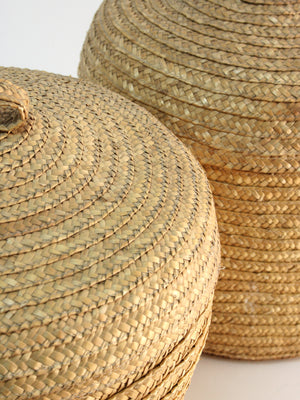 Straw basket, handcrafted